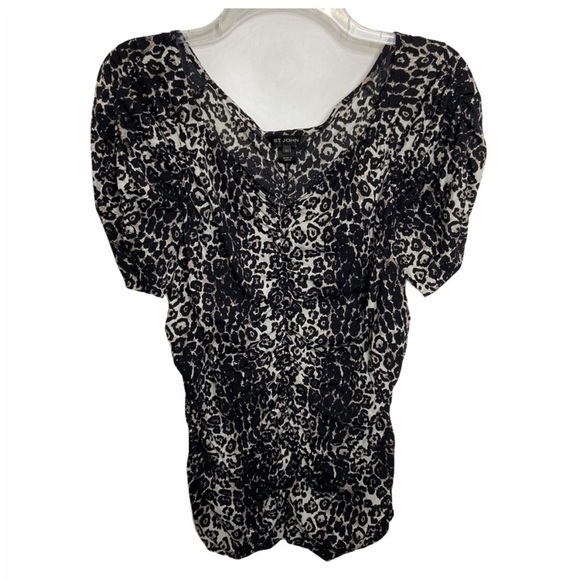 St. John Collection Size XL Short Sleeve Animal Print Ruched Blouse V-neck - Picture 1 of 5